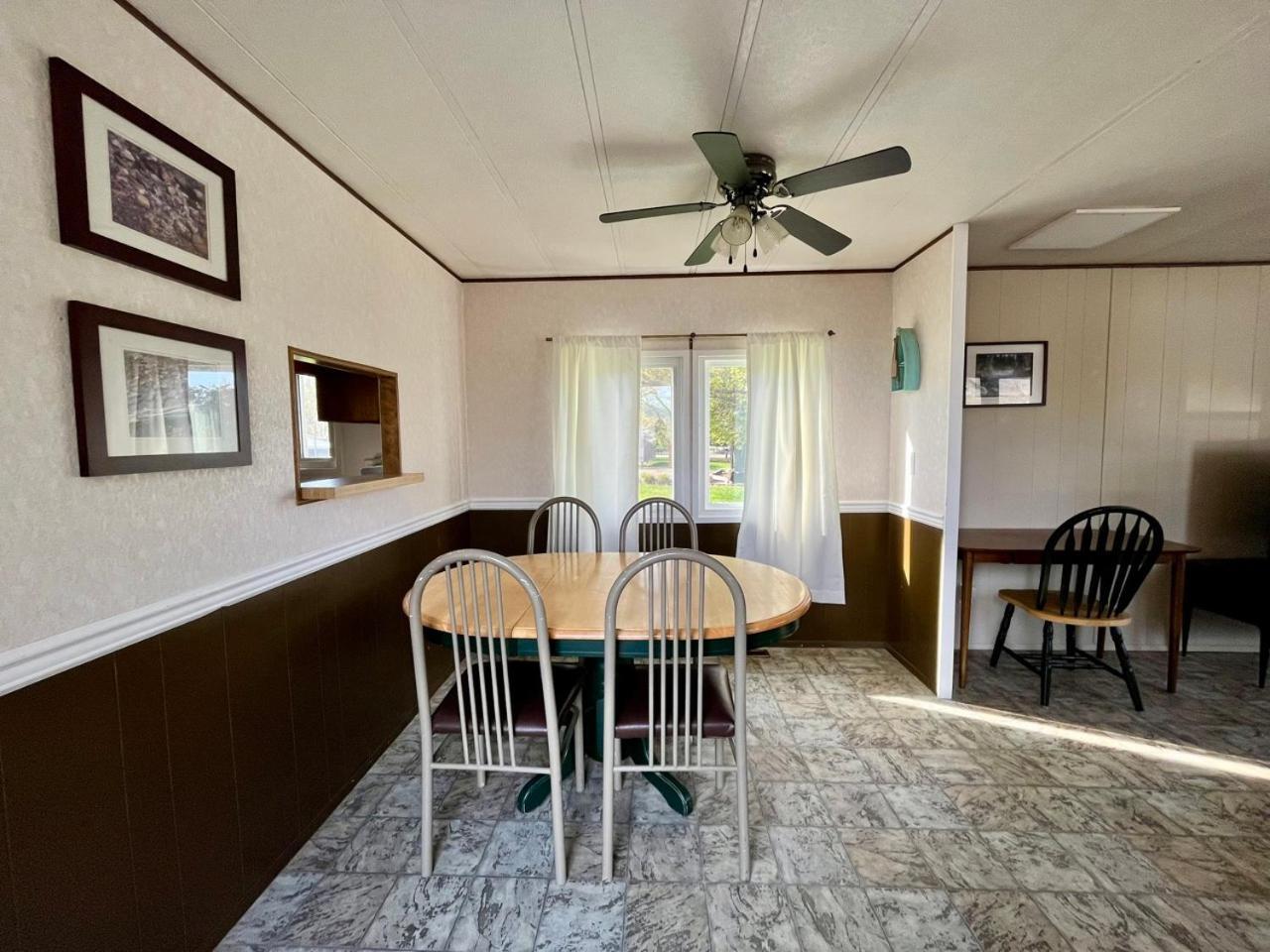 Roberts Roost Resort クイネル エクステリア 写真