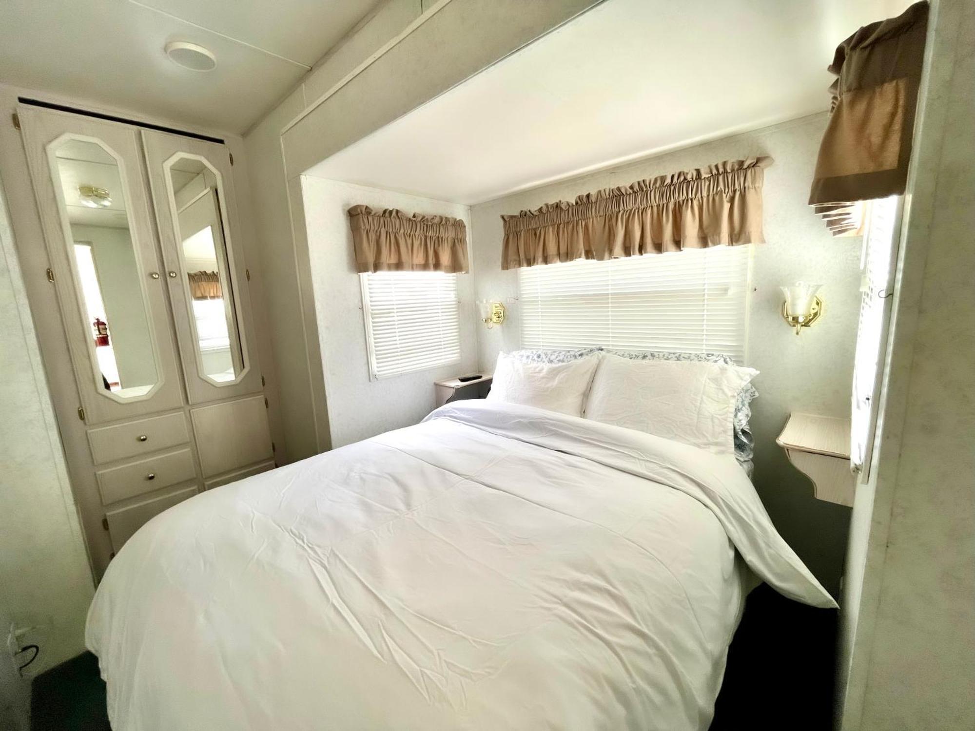 Roberts Roost Resort クイネル エクステリア 写真